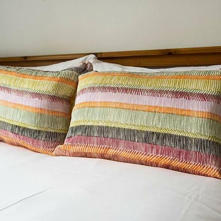 Altido Ultra Stylish Calton Road Apt W/ Parking Apartment Edinburgh Ngoại thất bức ảnh