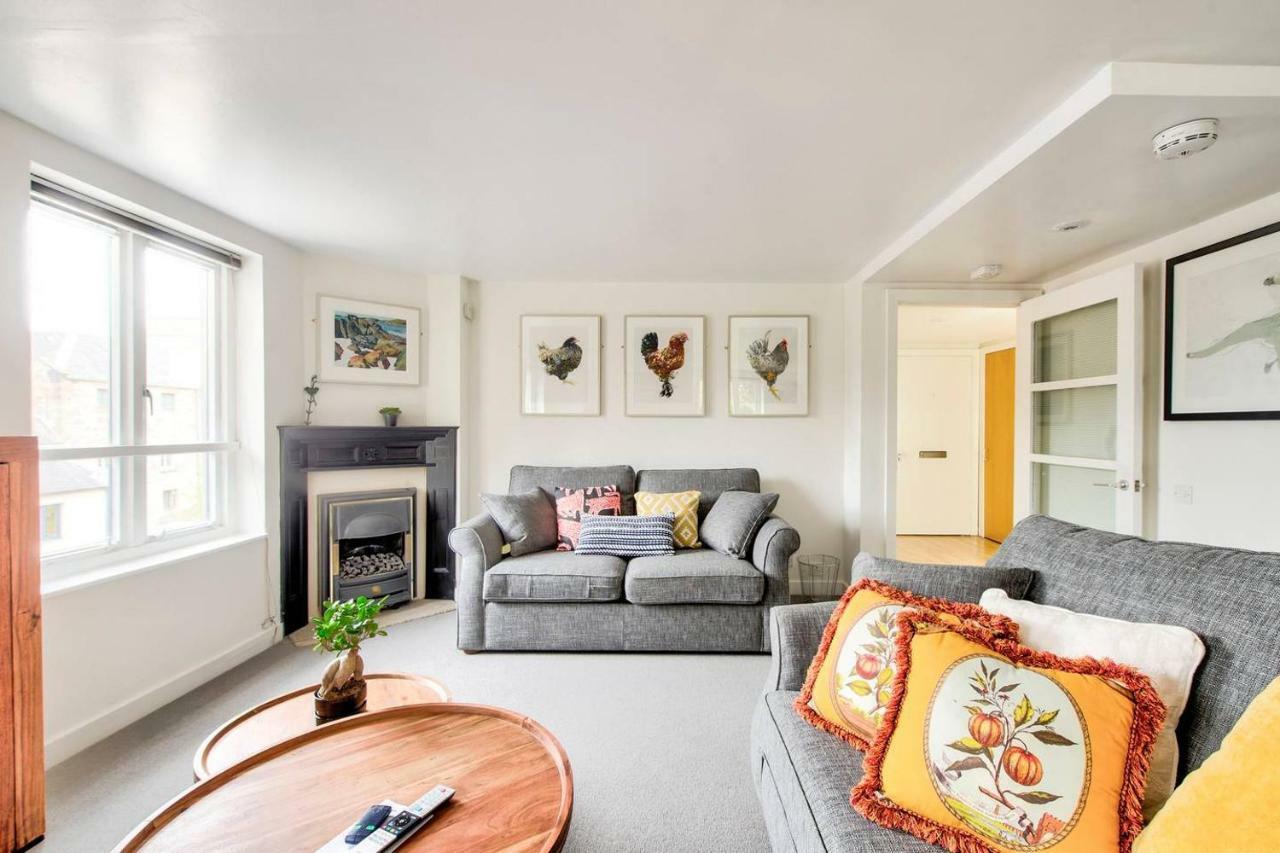 Altido Ultra Stylish Calton Road Apt W/ Parking Apartment Edinburgh Ngoại thất bức ảnh